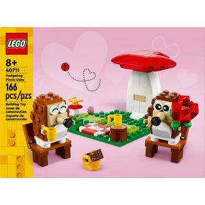 LEGO® Hedgehog Picnic Date 40711